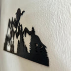 Silhouette Montagna in Legno - Escursionisti sotto la Luna
