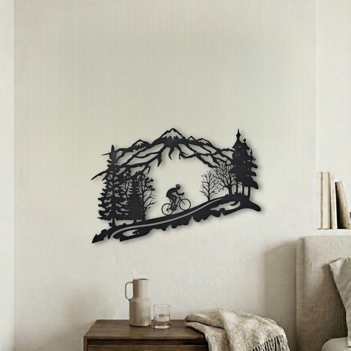 Ciclista tra le Montagne - Decorazione da Parete in Legno