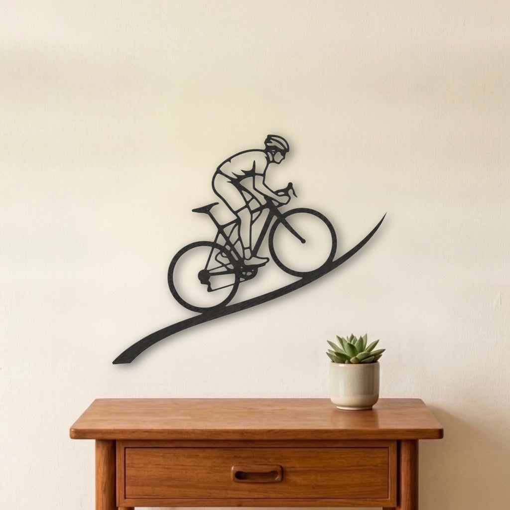 The Cyclist – Decorazione murale artigianale in legno