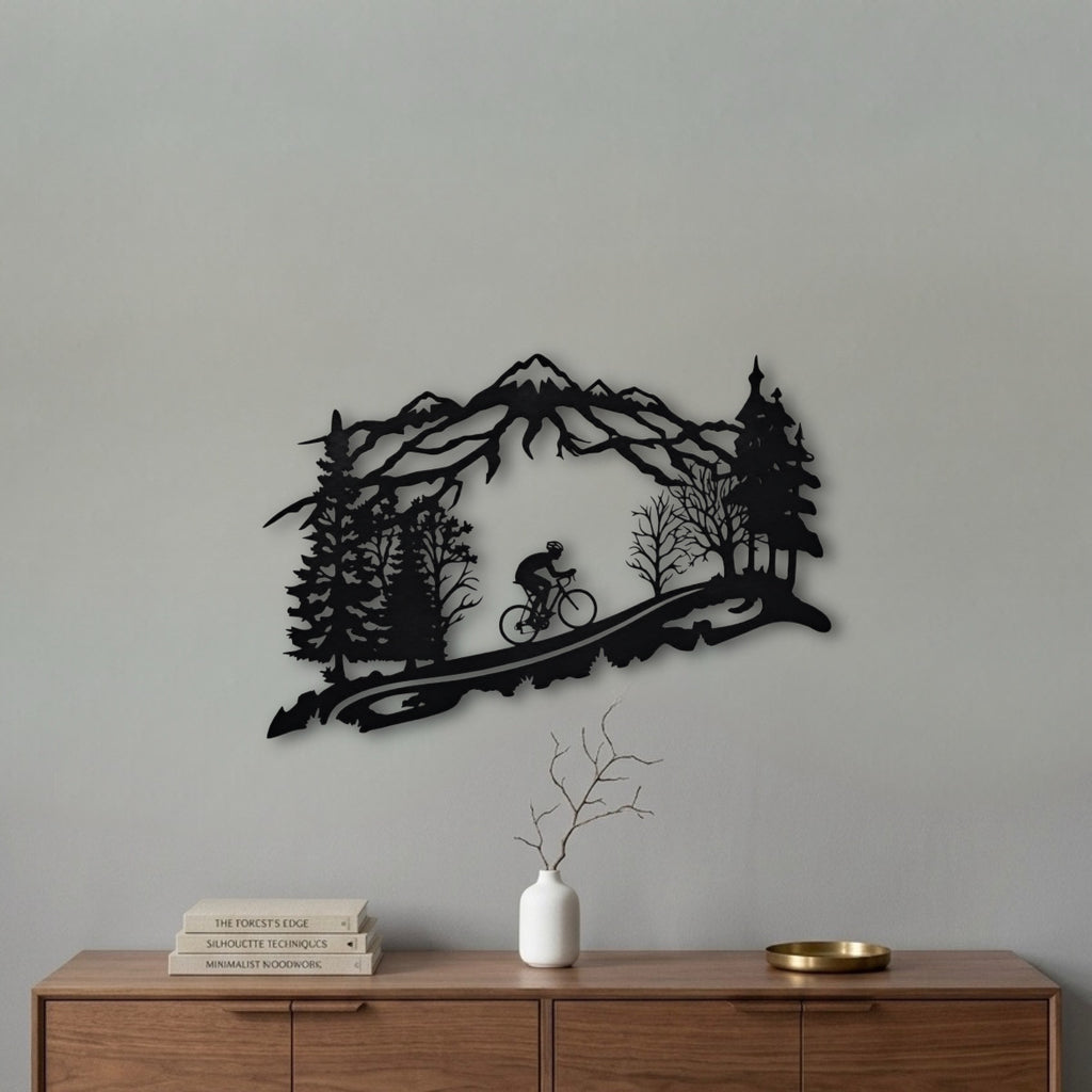 Ciclista tra le Montagne - Decorazione da Parete in Legno