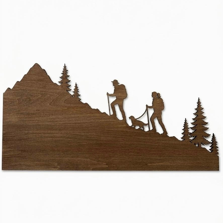 Skyline Montagna in Legno - Escursionisti e Cane