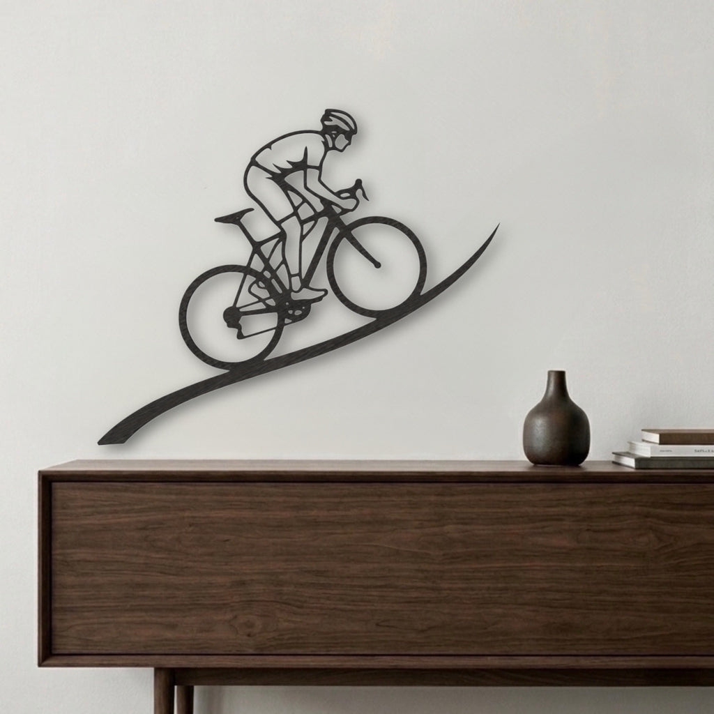 The Cyclist – Decorazione murale artigianale in legno