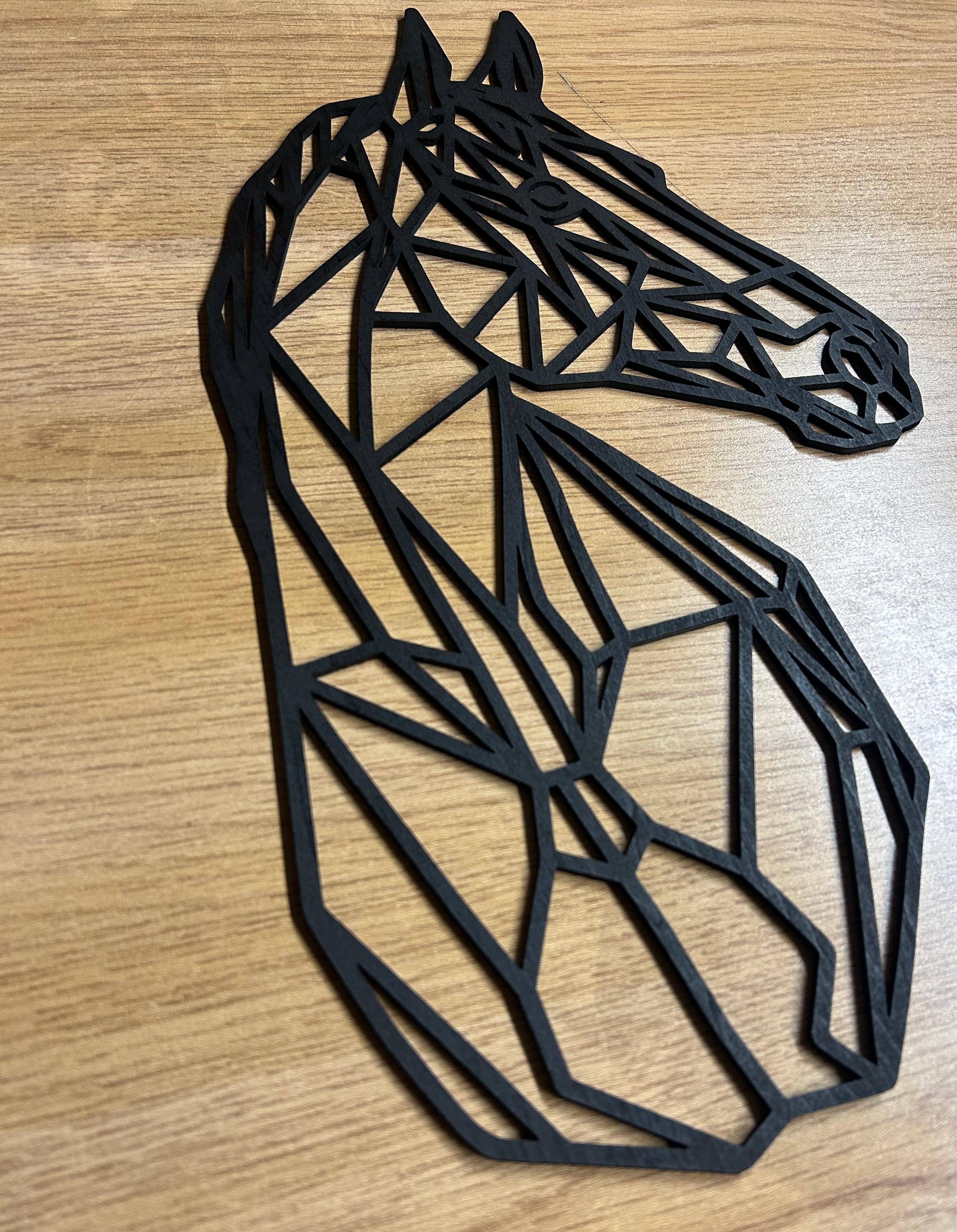 Silhouette Intagliata su Legno, Stile Geometrico "Horse Silhouette" – Wall Art in Legno di Faggio
