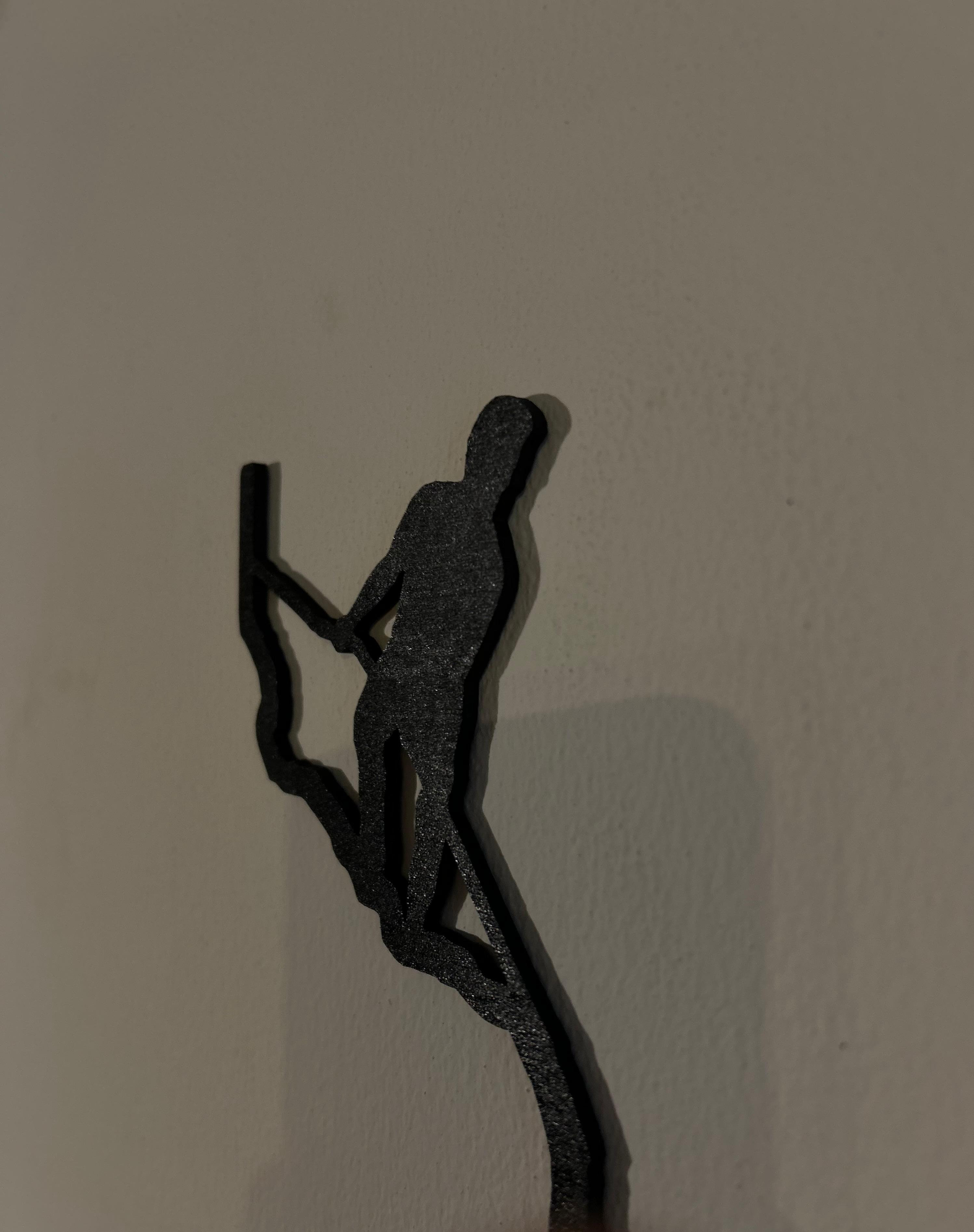 Decorazione Murale "The Climbers" in Legno – Arte Verticale Minimalista