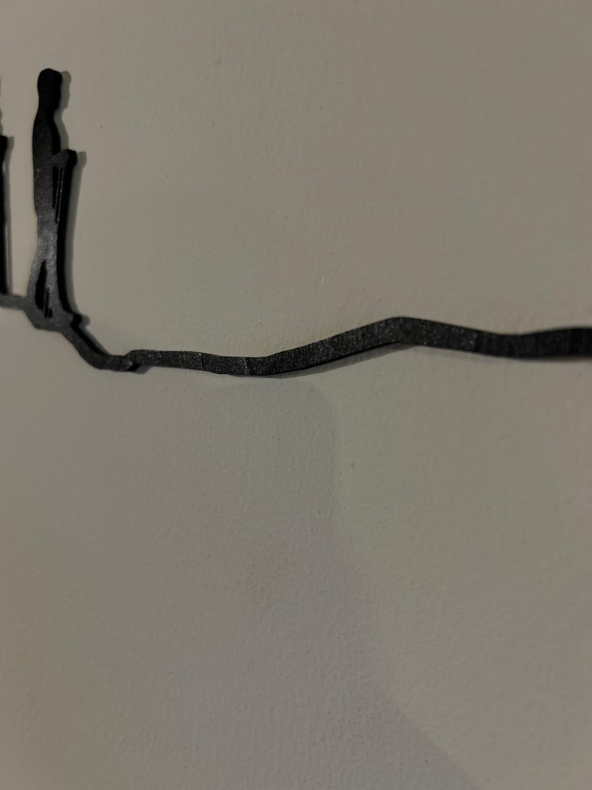 Decorazione Murale "Trekking &amp; Sentieri" in Legno – Silhouette Escursionisti