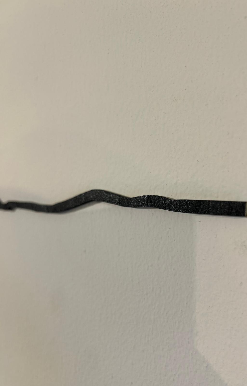 Decorazione Murale "Trekking &amp; Sentieri" in Legno – Silhouette Escursionisti