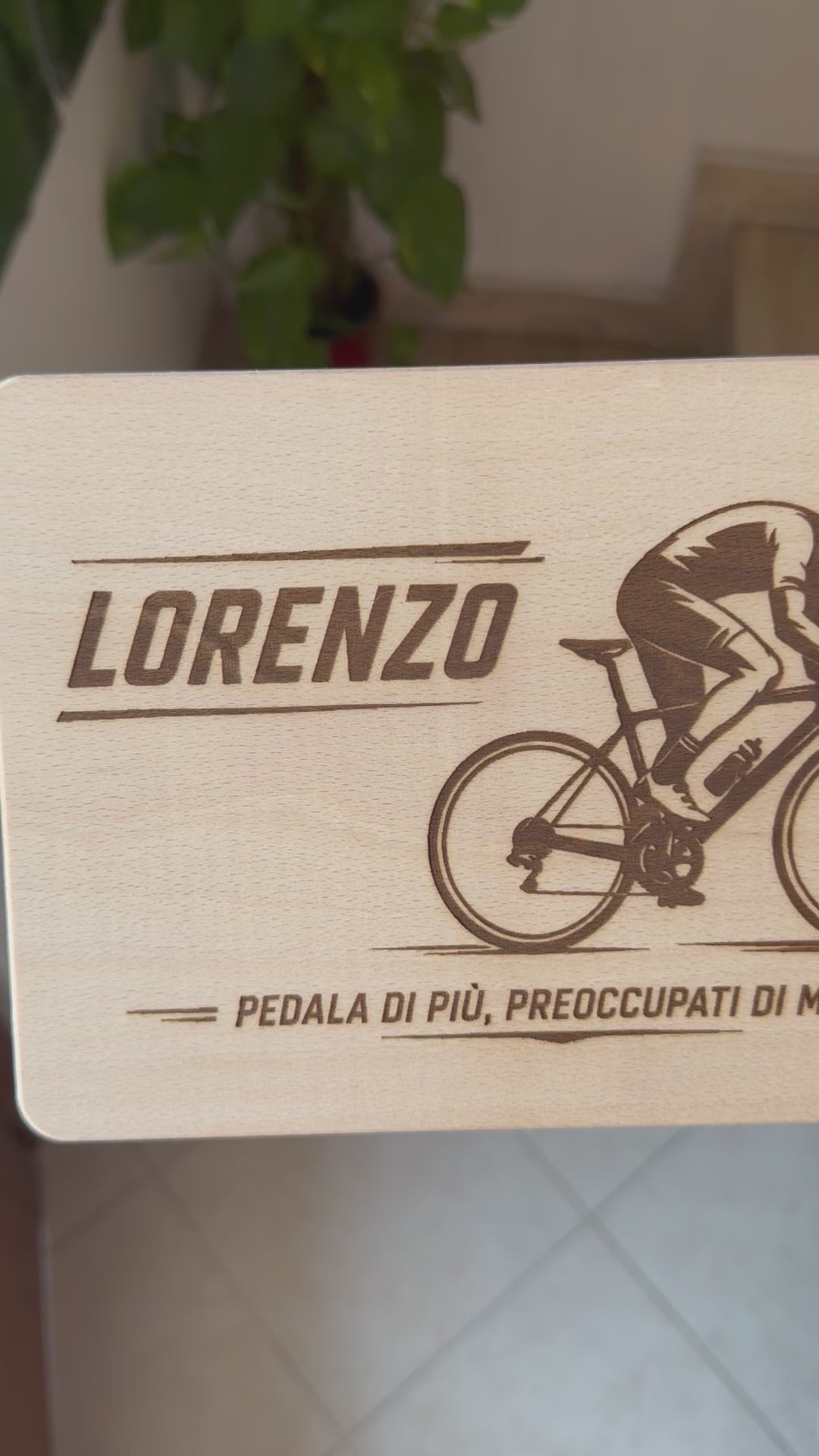 Tagliere in Legno di Faggio Personalizzato – Tema Ciclismo